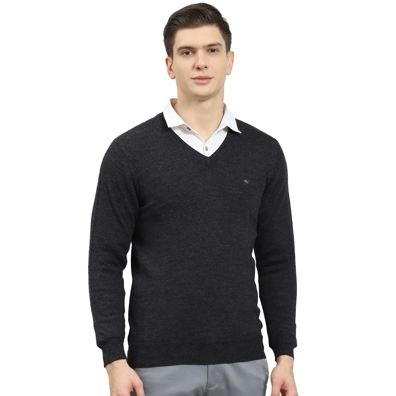 Men Grey Solid V Neck Full Sleeve Sweater