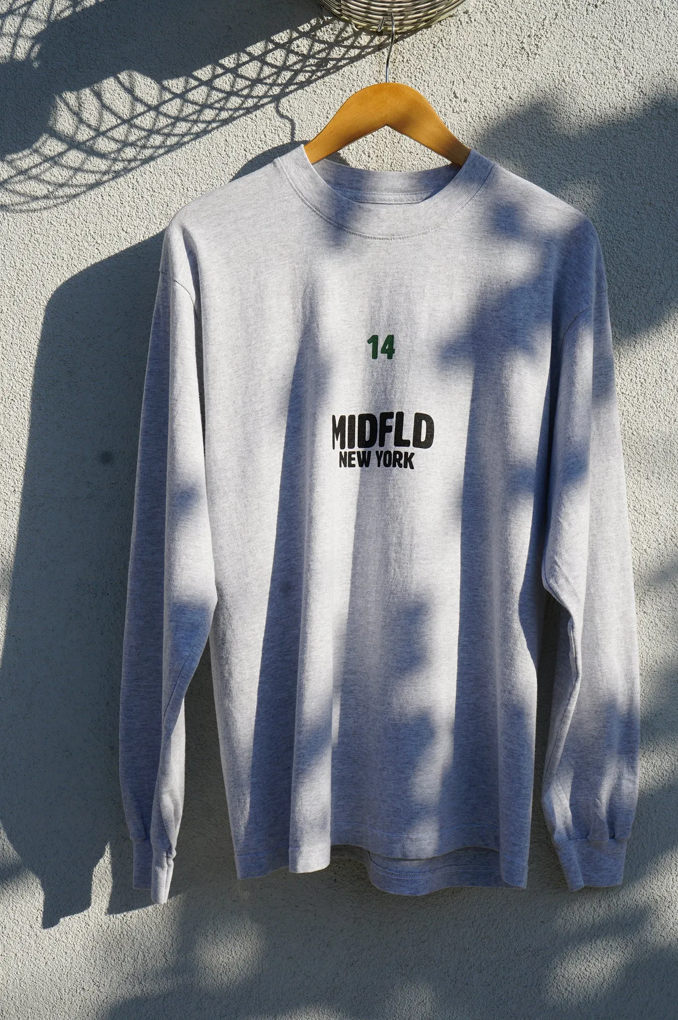 MIDFLD Right Here Long Sleeve Crewneck T-Shirt - Ash Grey