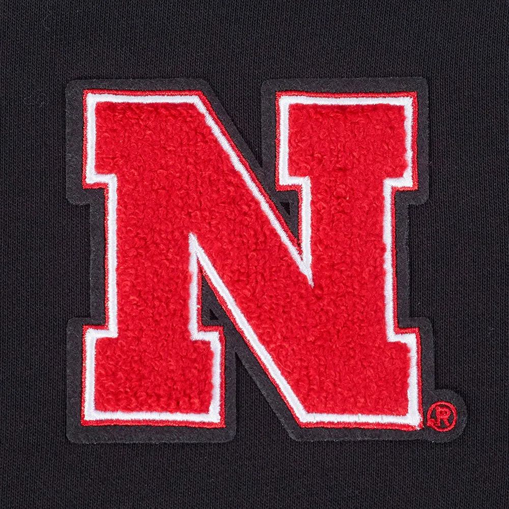 NCAA UNIVERSITY OF NEBRASKA CLASSIC WOMEN'S RIB FLC CROPPED PO HOODIE (BLACK/RED)