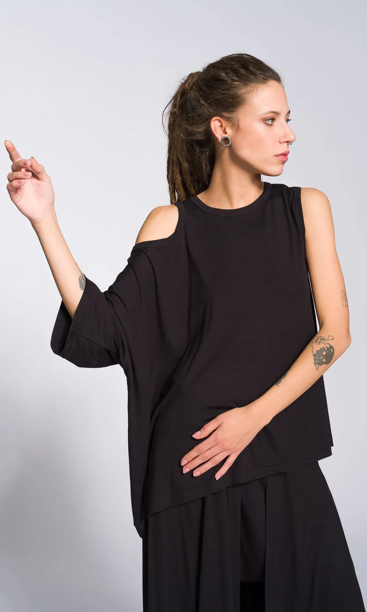 One Sleeve Loose Asymmetric Top