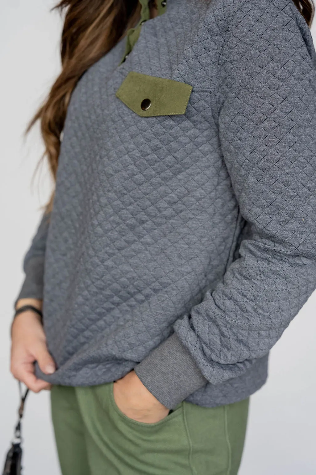 Quilted Single Pocket Pullover