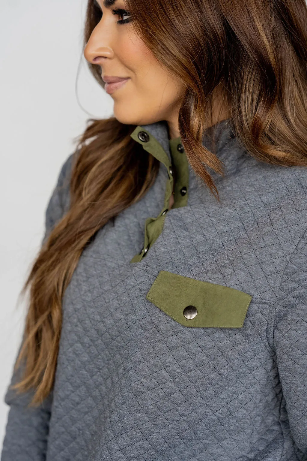 Quilted Single Pocket Pullover