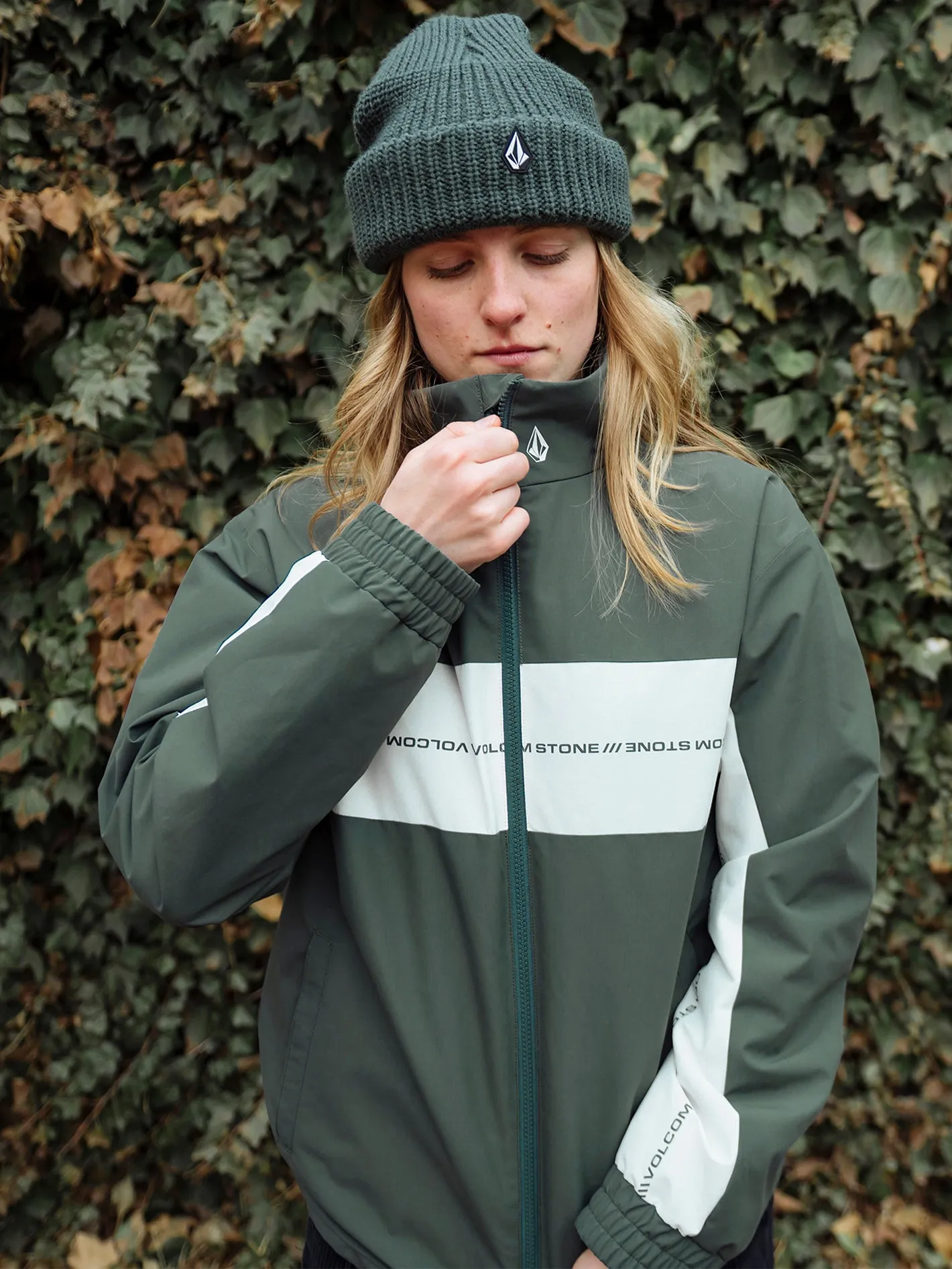 Womens V-Sauce Insulated Jacket - Eucalyptus